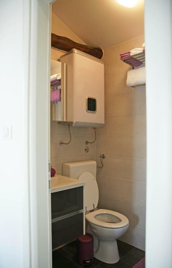 Holiday Home Demark Jurdani Esterno foto